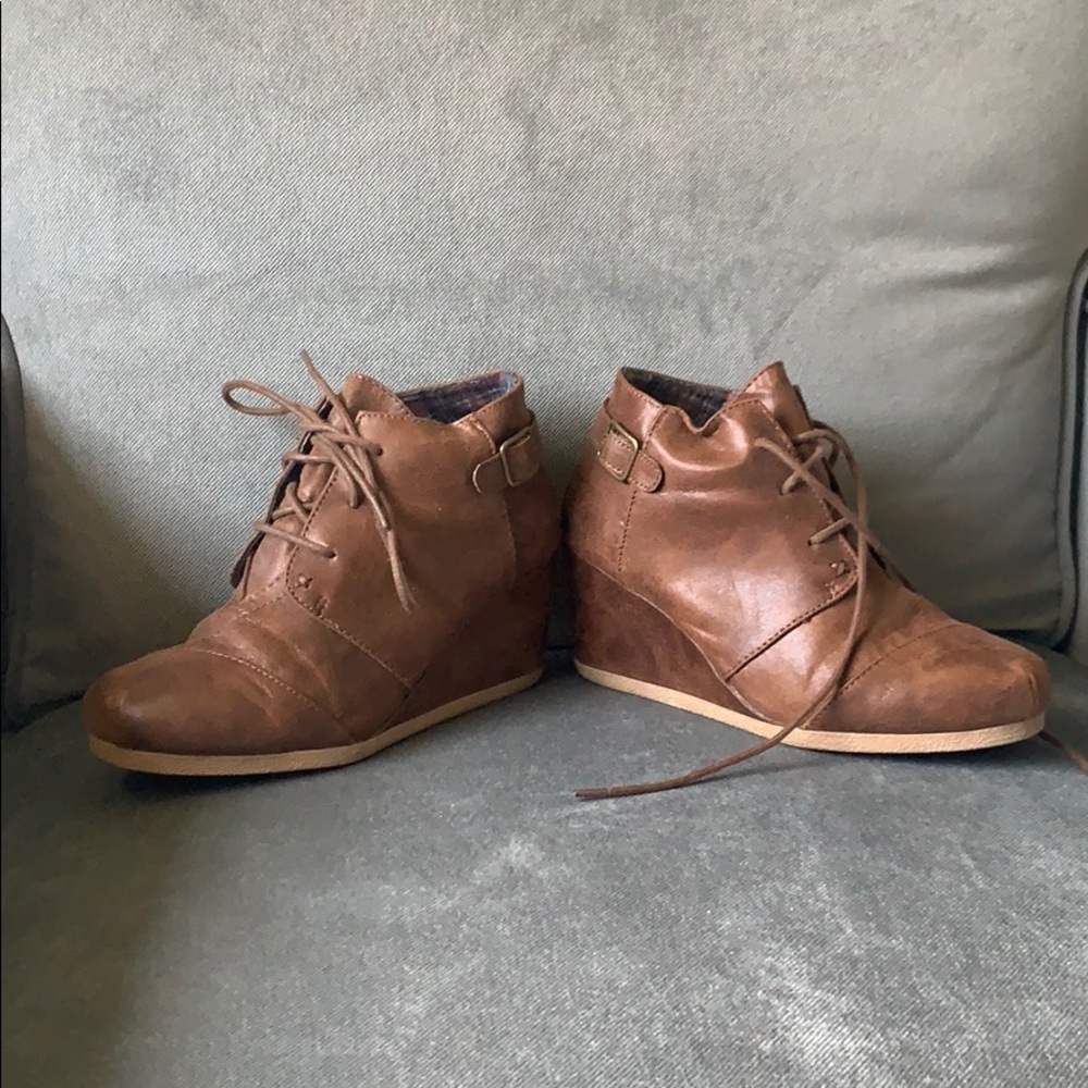 Wedge Boots